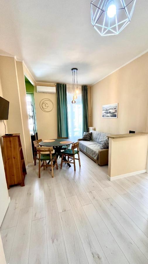 New Apartment, Near Metro Monte Grappa トリノ エクステリア 写真