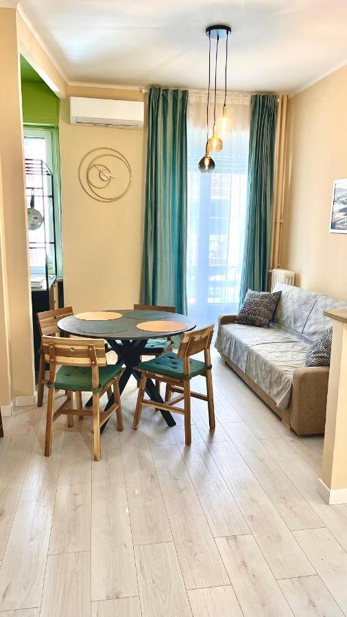 New Apartment, Near Metro Monte Grappa トリノ エクステリア 写真